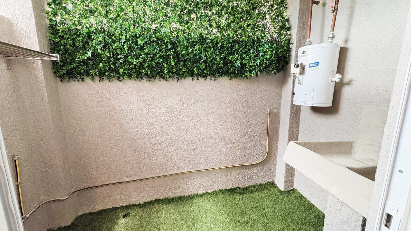 modelo-alcala-patio-servicio